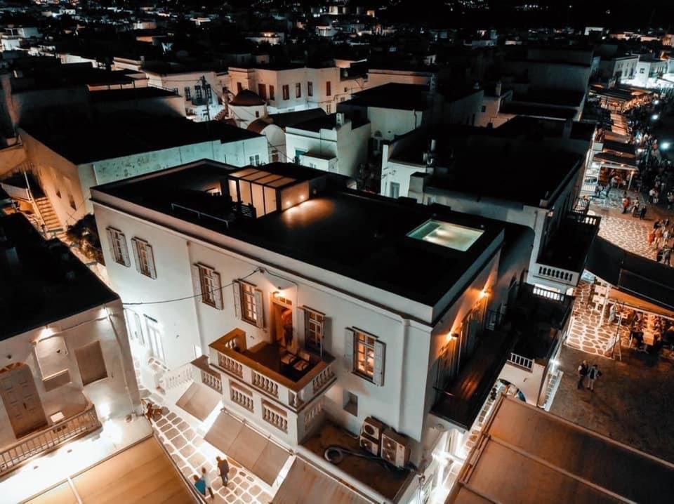 One Manto Square Apartment Mykonos Town ภายนอก รูปภาพ