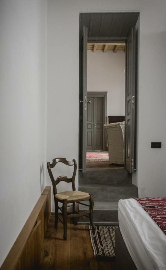 One Manto Square Apartment Mykonos Town ภายนอก รูปภาพ