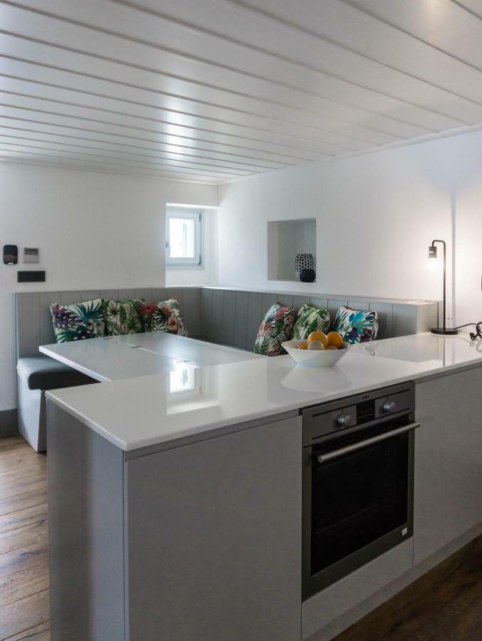 One Manto Square Apartment Mykonos Town ภายนอก รูปภาพ